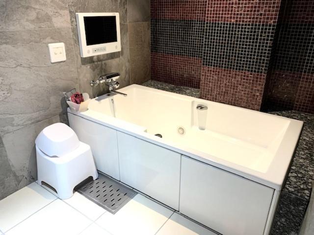Exe (adults Only) Romantiskt hotell