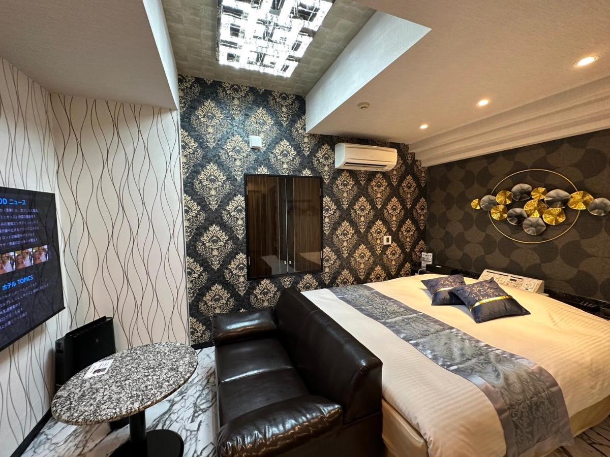 Exe (adults Only) Hodinový hotel 2*